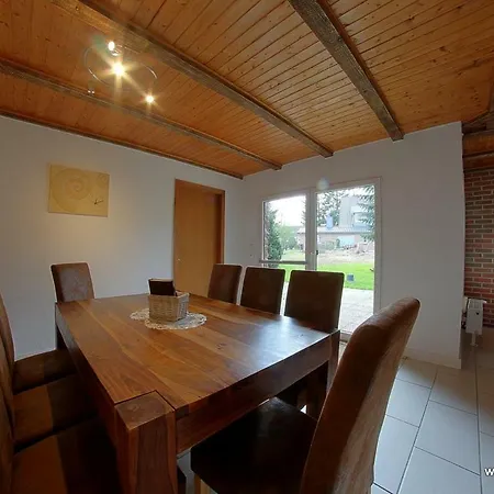 Dat Lutte Hus Holiday home *